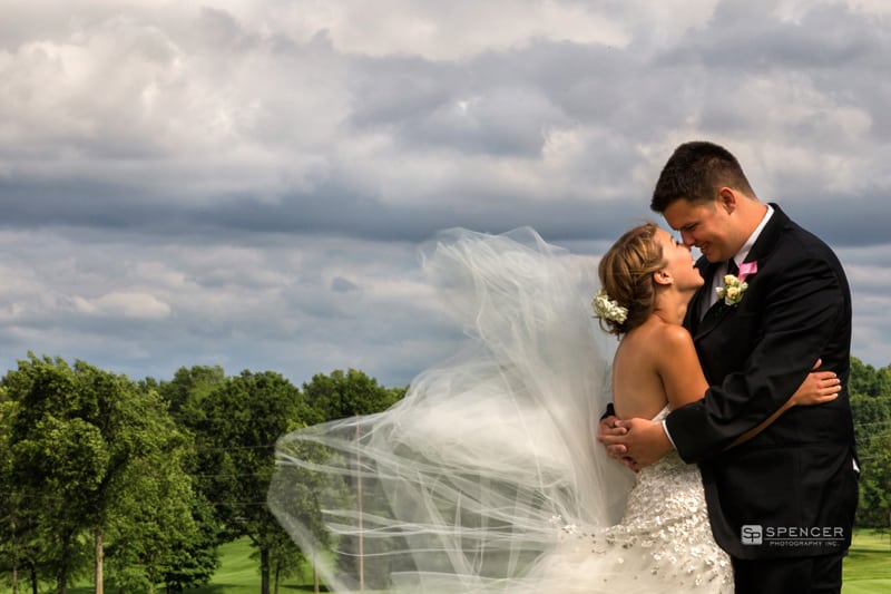 You are currently viewing Jc & Abby’s Firestone Country Club Reception // Akron Wedding Photographers