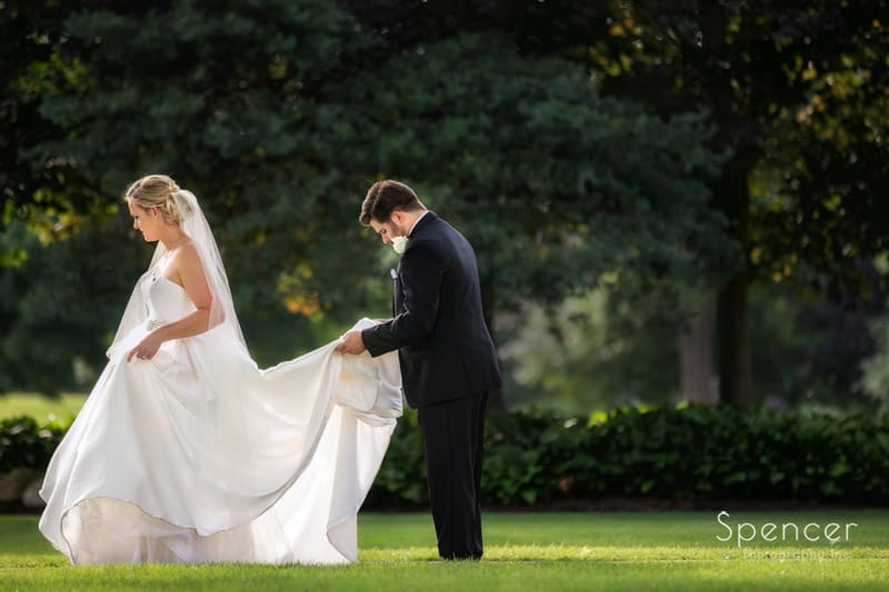 You are currently viewing Firestone Country Club Wedding Reception // Akron Wedding Reception