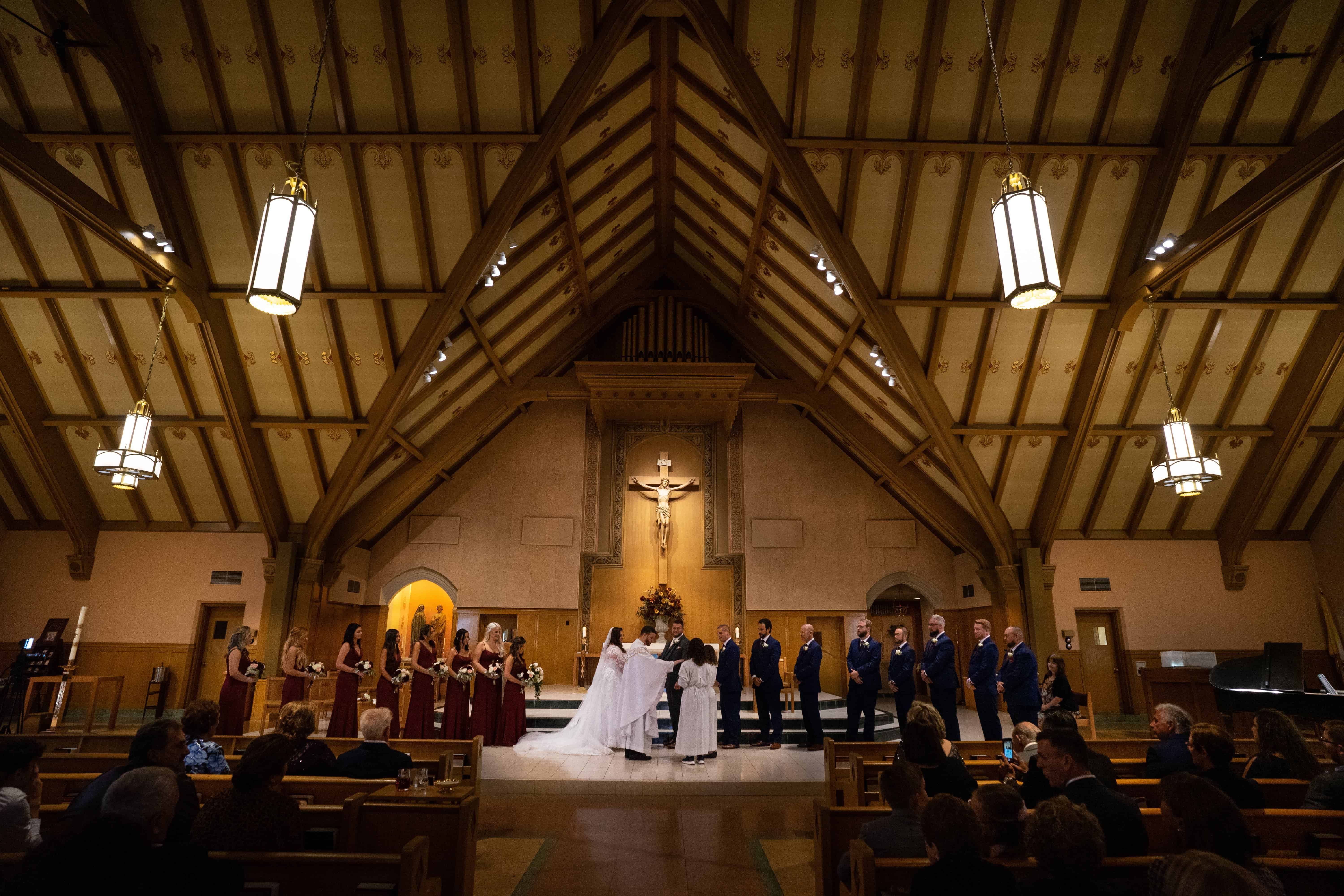 You are currently viewing Wedding at Church of Saint Clare // Cleveland Photographers