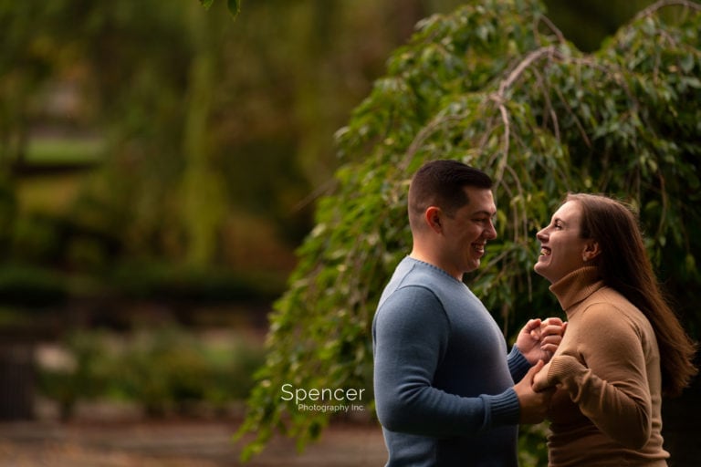Read more about the article Engagement Photos in Wade Oval // Cleveland Photographer