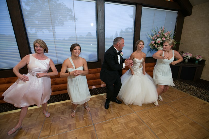 bride family dances at firestone reception 