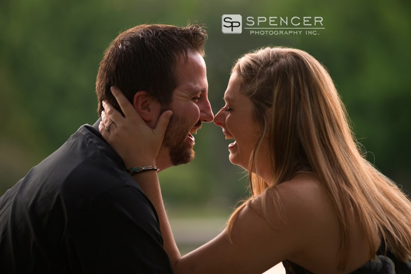 engagement session in wade oval park