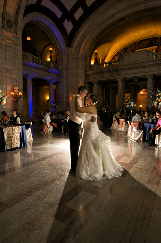 picture of wedding reception at cleveland old courthouse