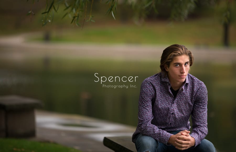fall senior portrait in wade oval park