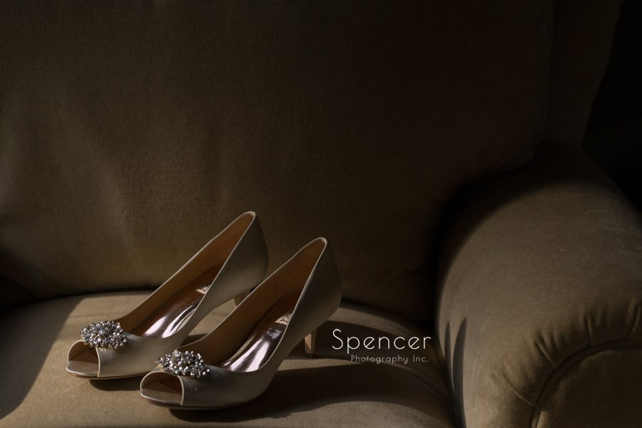 brides wedding day shoes