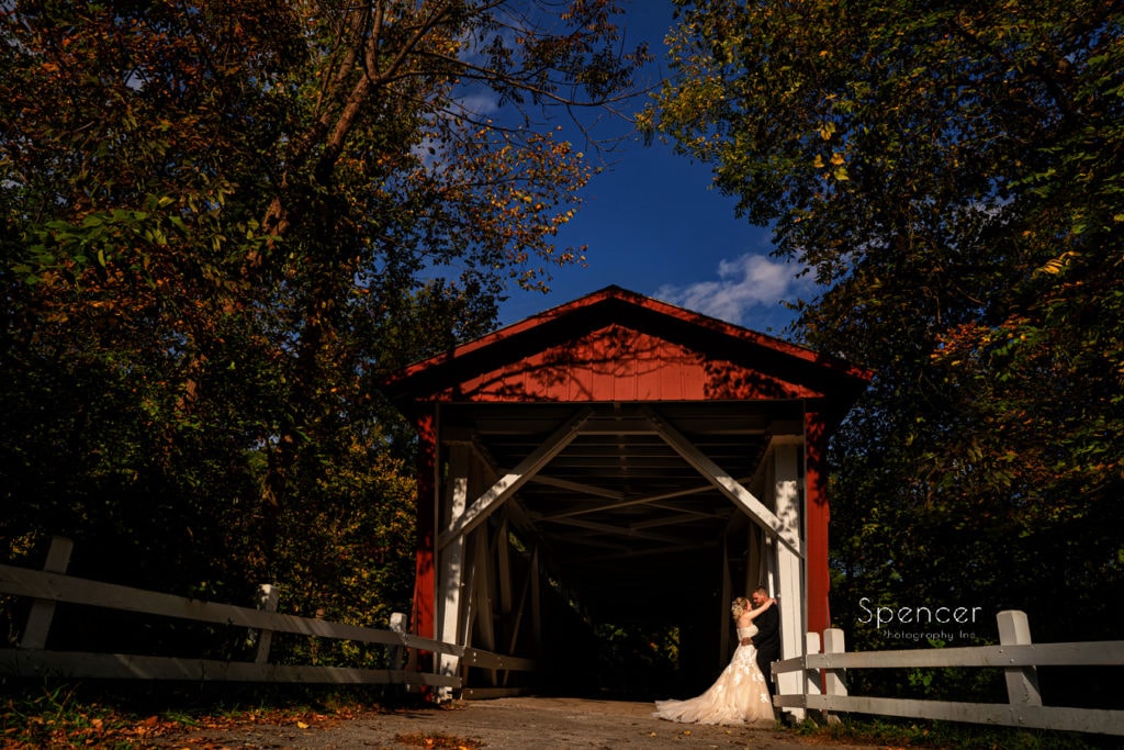 bride and groom wedding picture at Everett Road Bridge Akron
