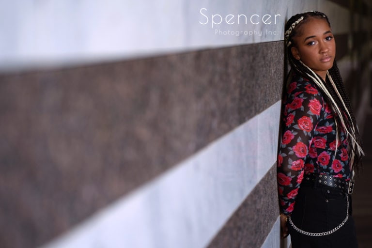 Read more about the article Jaiceé’s Senior Pictures Around Cleveland // Cleveland Photographers