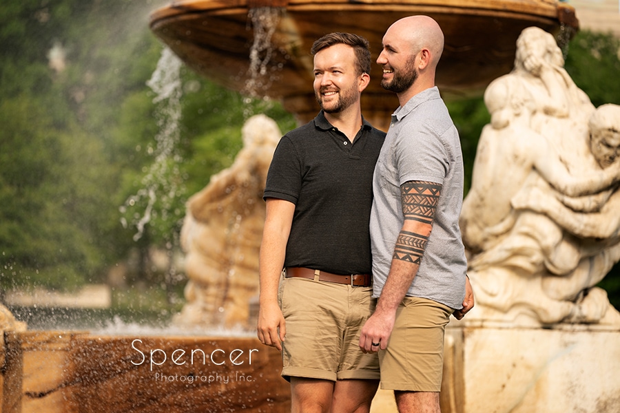 same sex engagement picture at Cleveland Museum of Art fountain