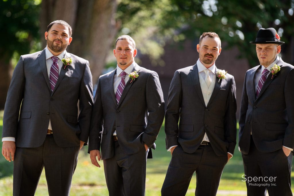 picture of groomsmen