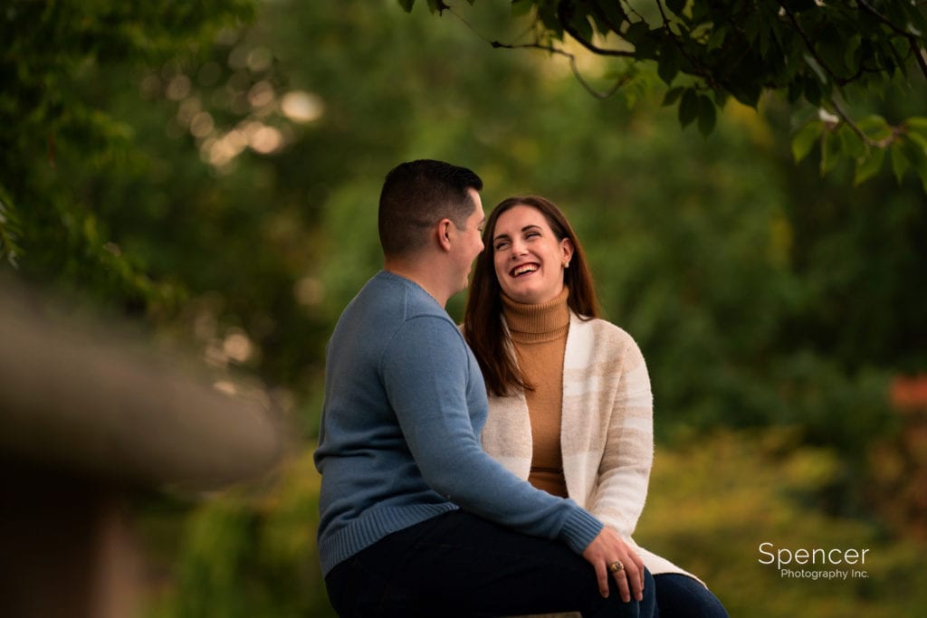 engagement photos in Wade Oval