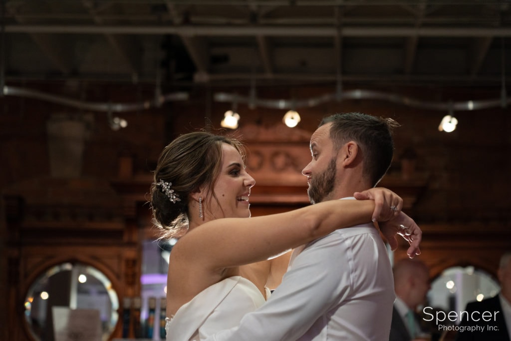 bride and groom first dance at Great Lakes Brewing Company
