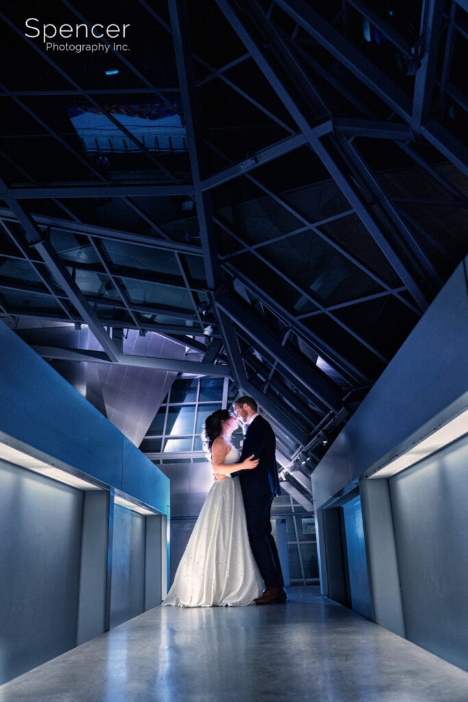 artistic wedding picture at Akron Art Museum