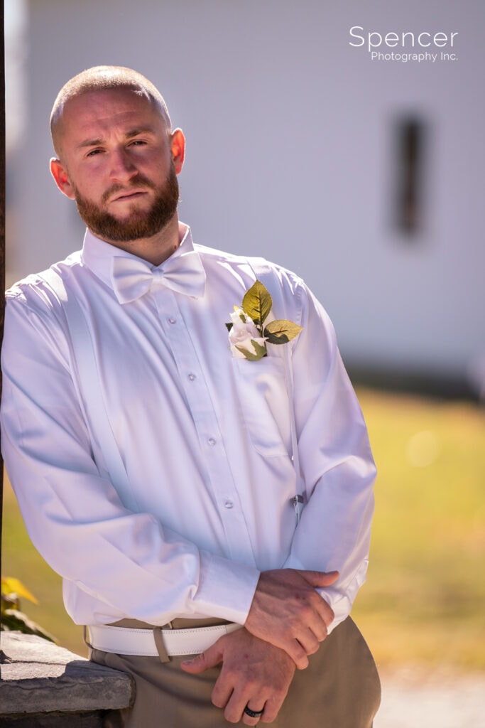 picture of groom before wedding at White Timbers