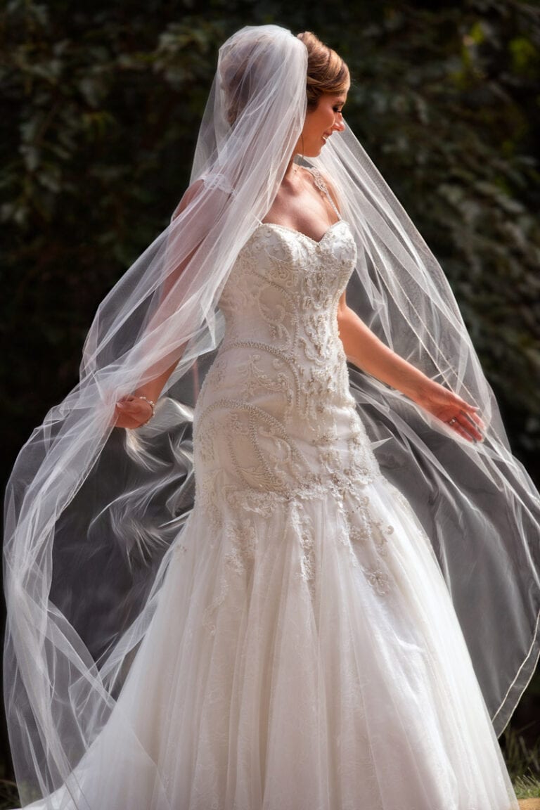 cleveland photographer captures Maggie Saterro wedding veil