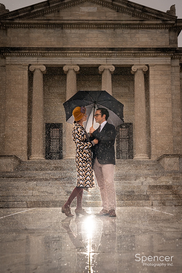 rainy day engagement picture at Cleveland Museum of Art