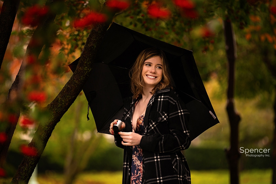 You are currently viewing Rainy Day Senior Pictures | Cleveland Photographer
